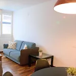 Sweet Bcn Three Bedroom Apartment
