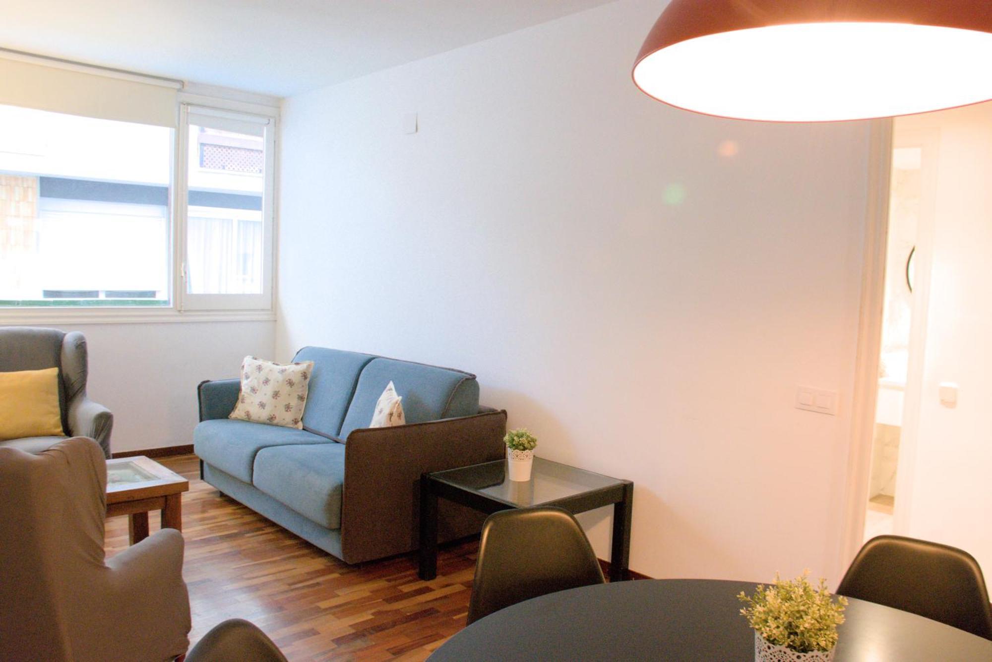 Apartment Sweet Bcn Three Bedroom *