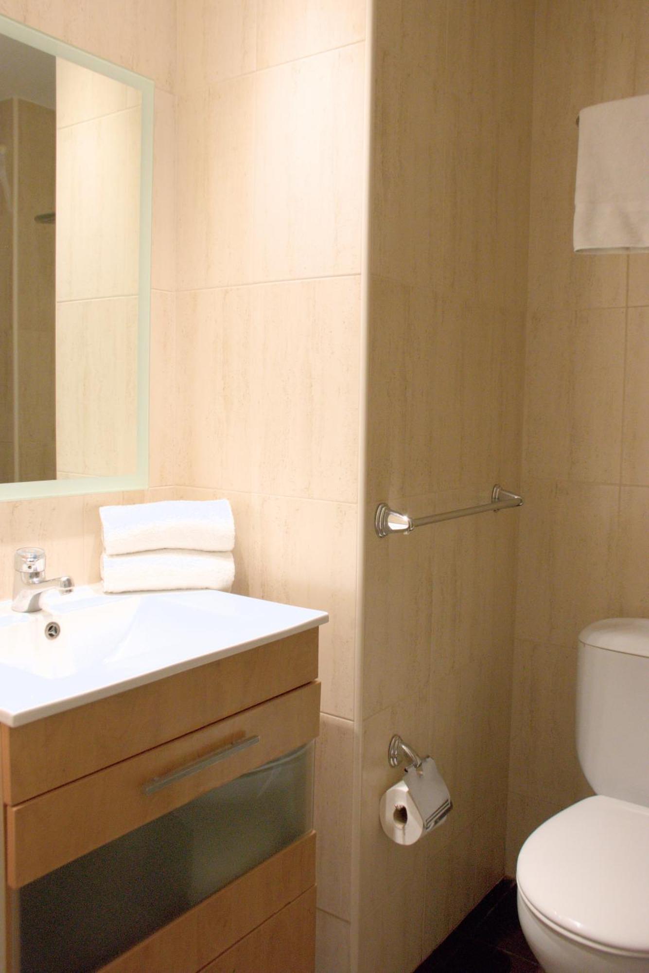 Sweet Bcn Three Bedroom